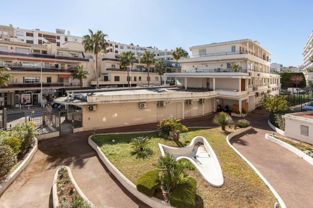 Lumineux, Ensoleillee, Proche Plage ,Coeur De Centre Ville, Chaleureux, Antibes Zewnętrze zdjęcie